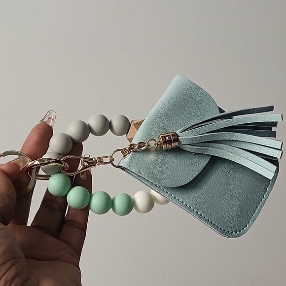 Key chains - Picture 7 of 7